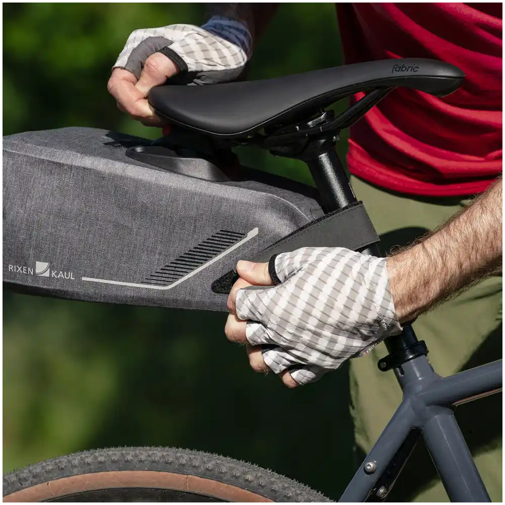 KLICKfix Bikepack X Compact Waterproof Inkl. Contour Sattel Adapter grau
